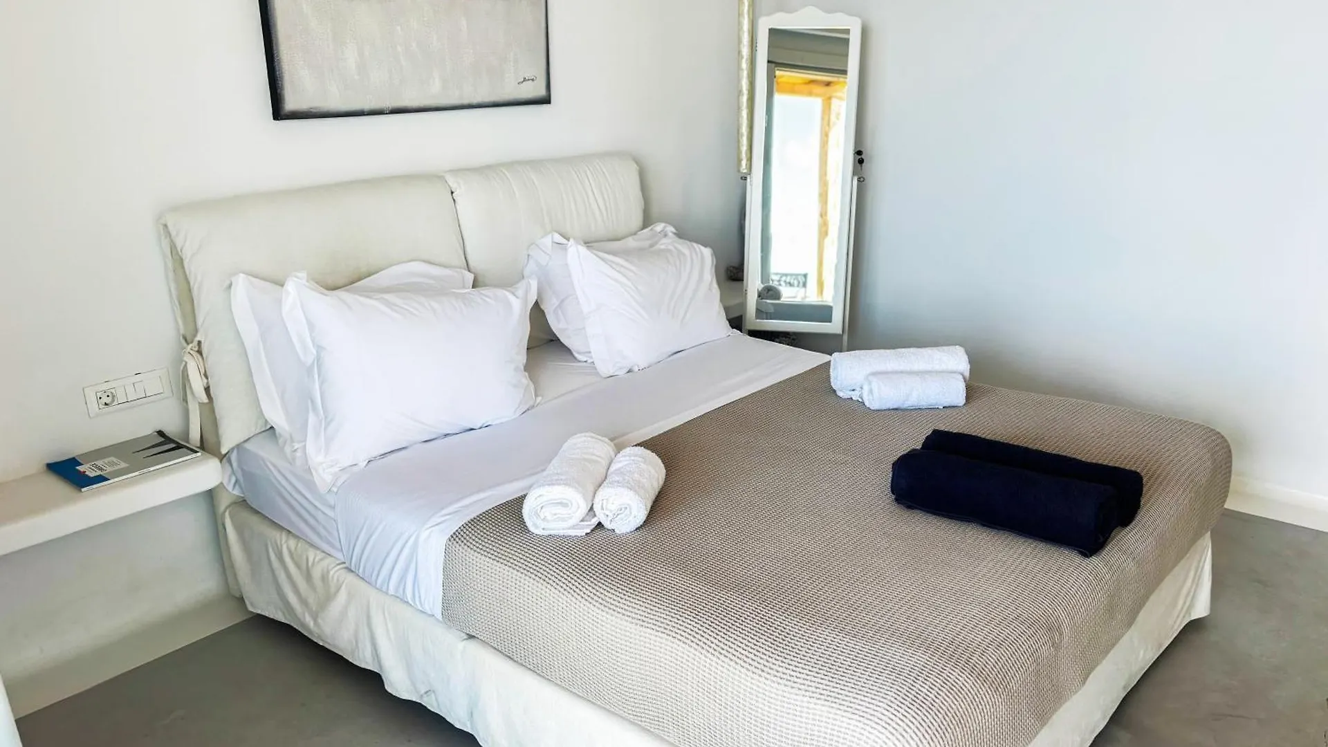 Hotel White Rock Suites & Villas Houlakia  Řecko