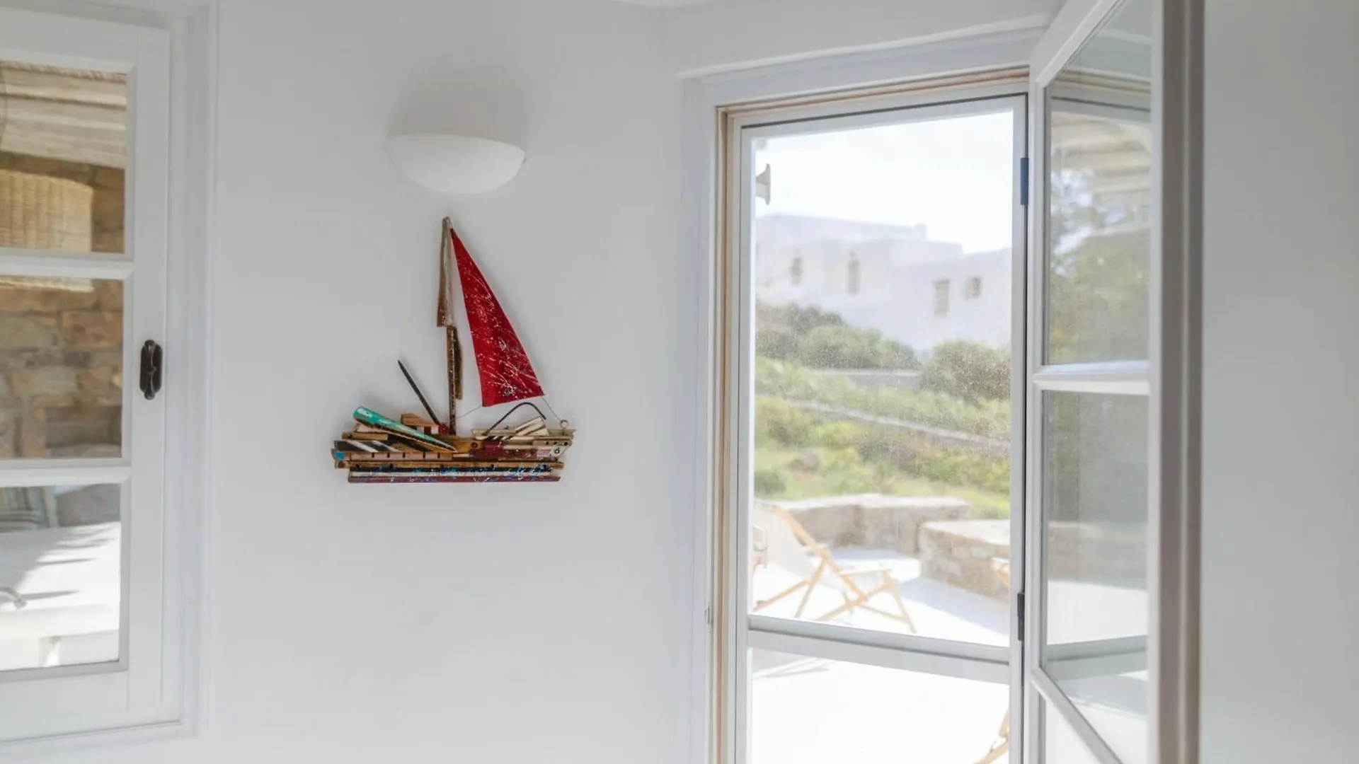 Hotel White Rock Suites & Villas Houlakia