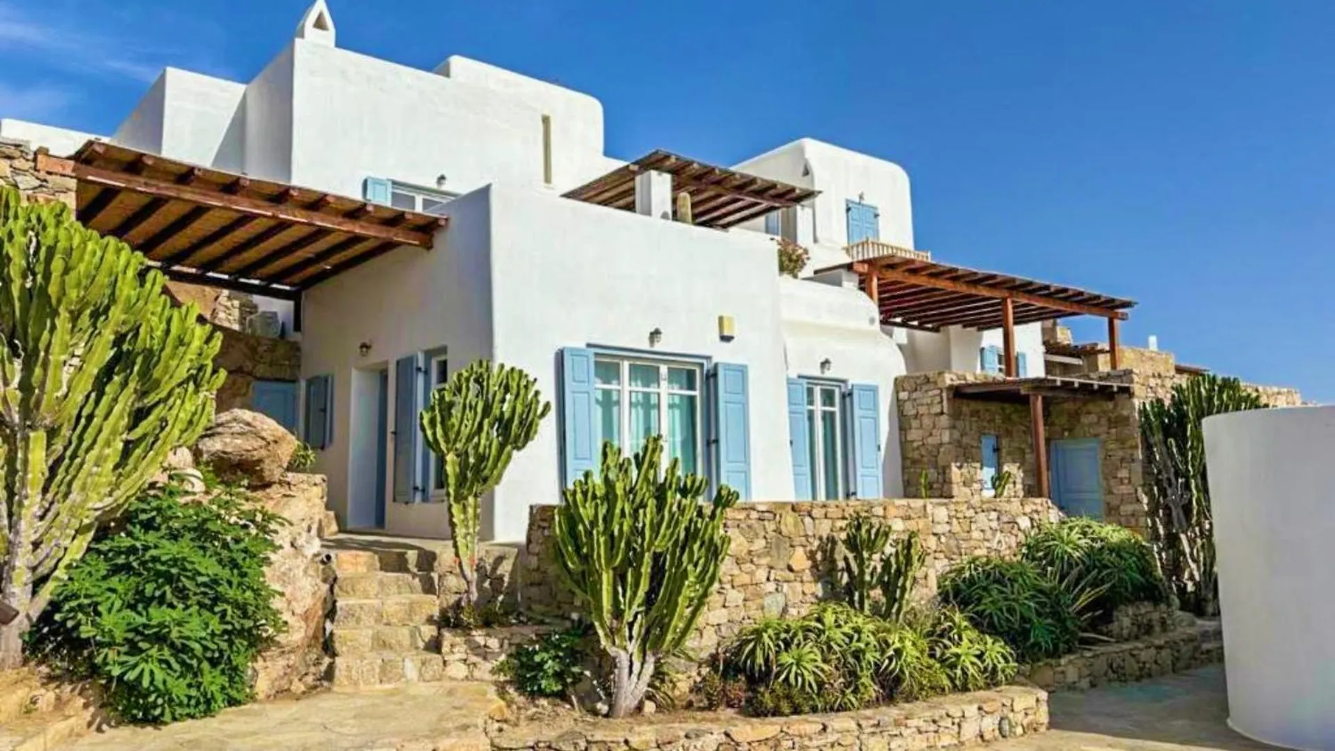 White Rock Suites & Villas Choulakia Hotel