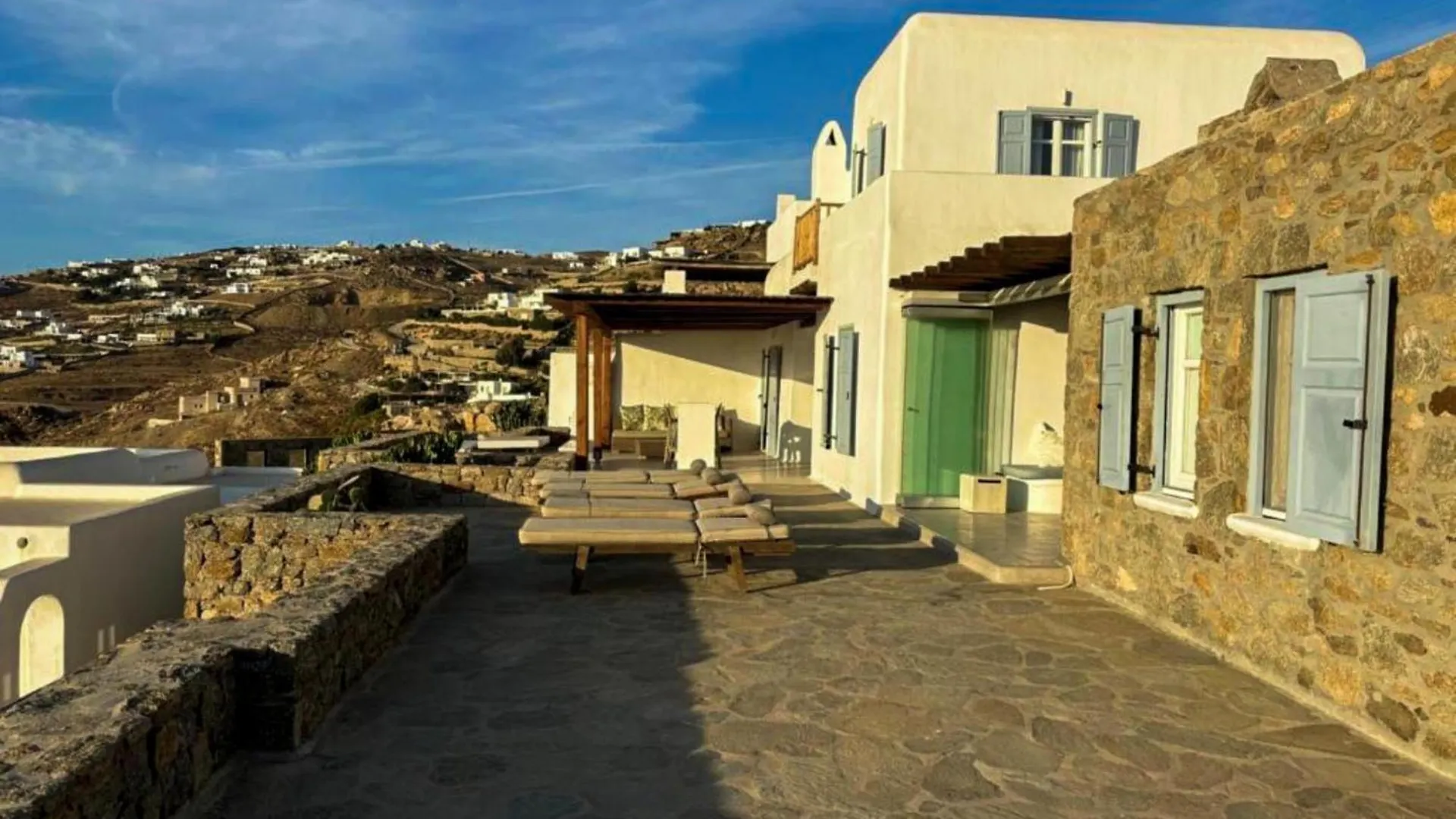 Отель White Rock Suites & Villas Houlakia  Греция